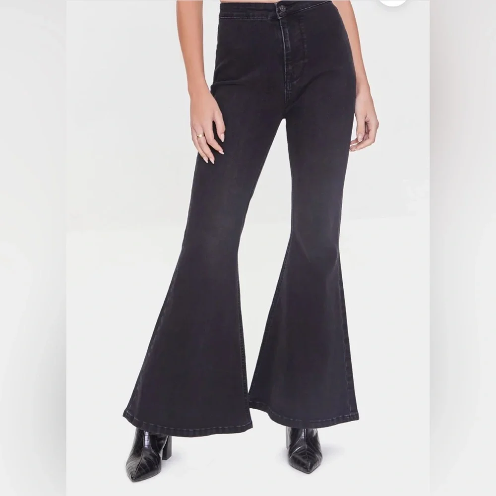 Forever 21 Premium Black Denim high waisted flair bell bottom size 27 - Picture 2 of 8